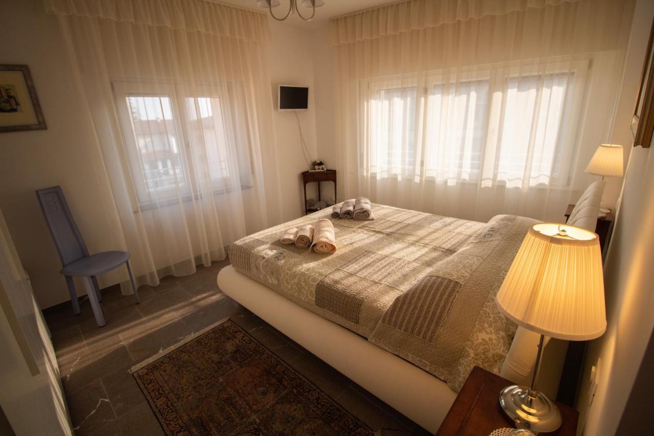 Отель Bed Adelaide Чивидале-дель-Фриули Экстерьер фото